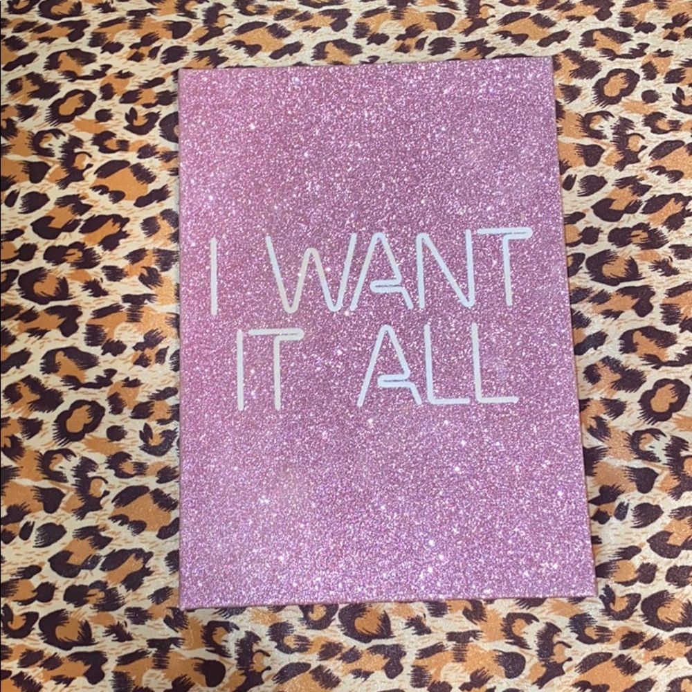 Kylie I want it all pressed powder palette